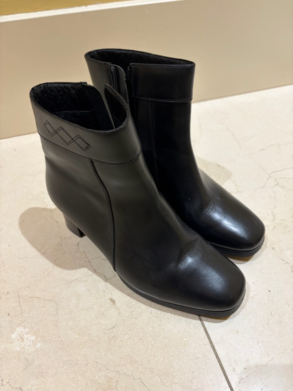 Flight attendant Black Ankle Boots - Classic Leather Heeled Booties(never worn)